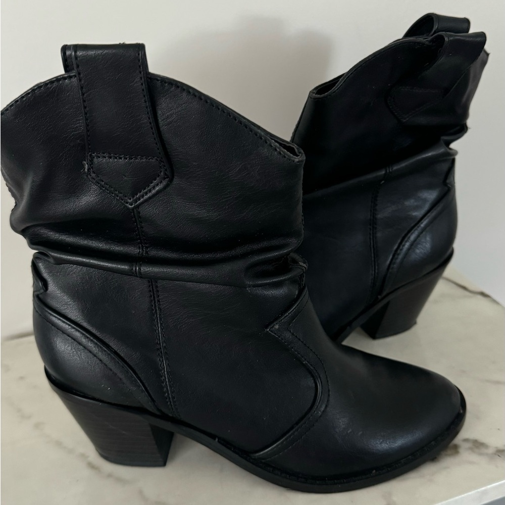 Mid high Leather Boots